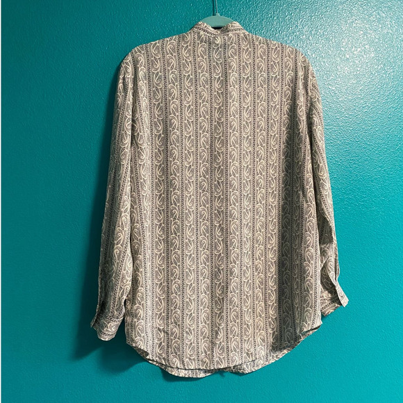 Vintage Guess Made in USA Grey Striped Women's Button Up Blouse Medium - Picture 8 of 8